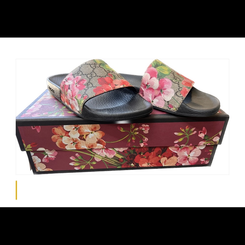 Gucci slides us size 6 supreme Saint Bloom’s place Ebony multicolor